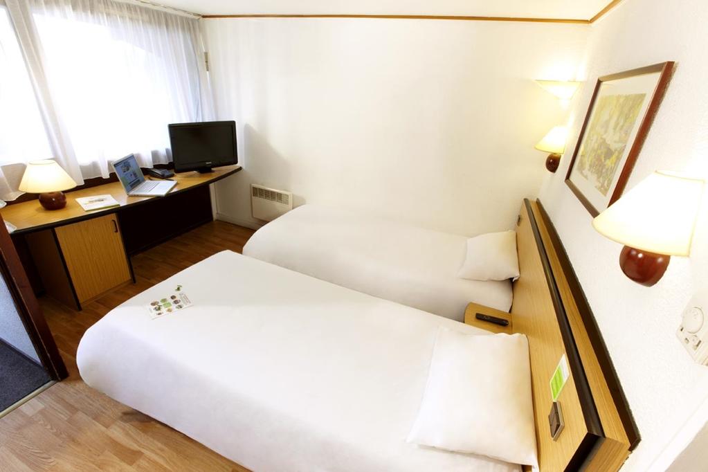 Campanile Manosque Hotel Quarto foto