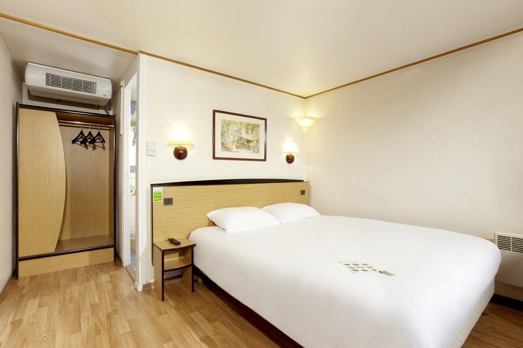 Campanile Manosque Hotel Quarto foto